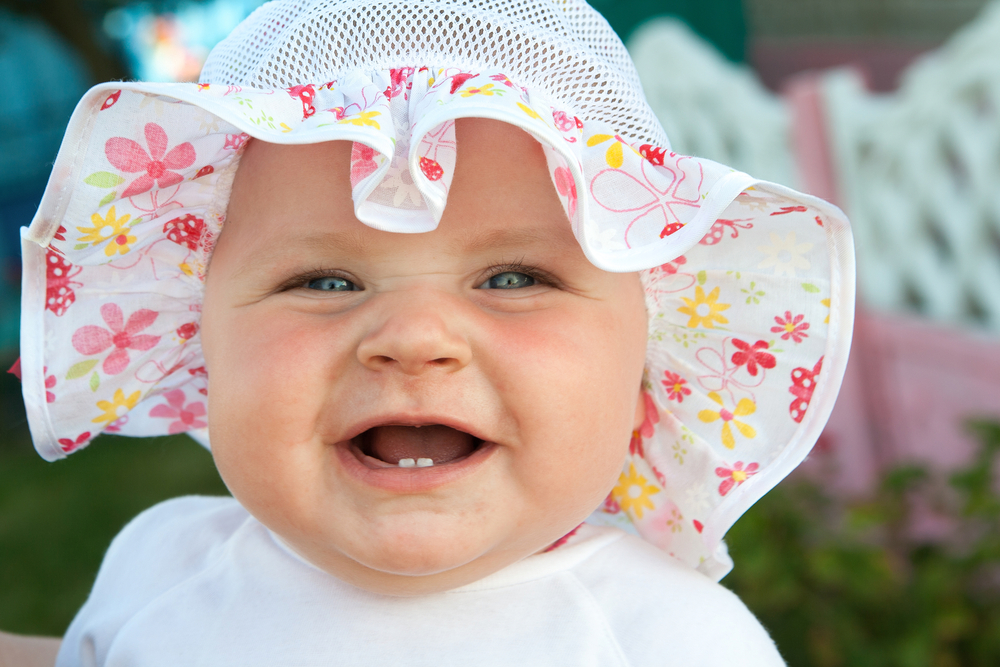 Five facts parents should know about baby’s first tooth